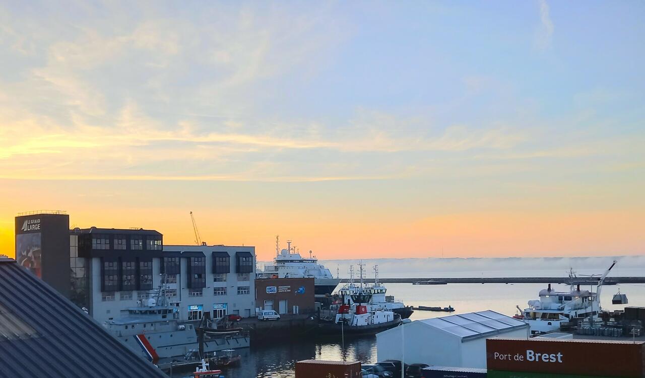 vue mer de la salle de réunion 